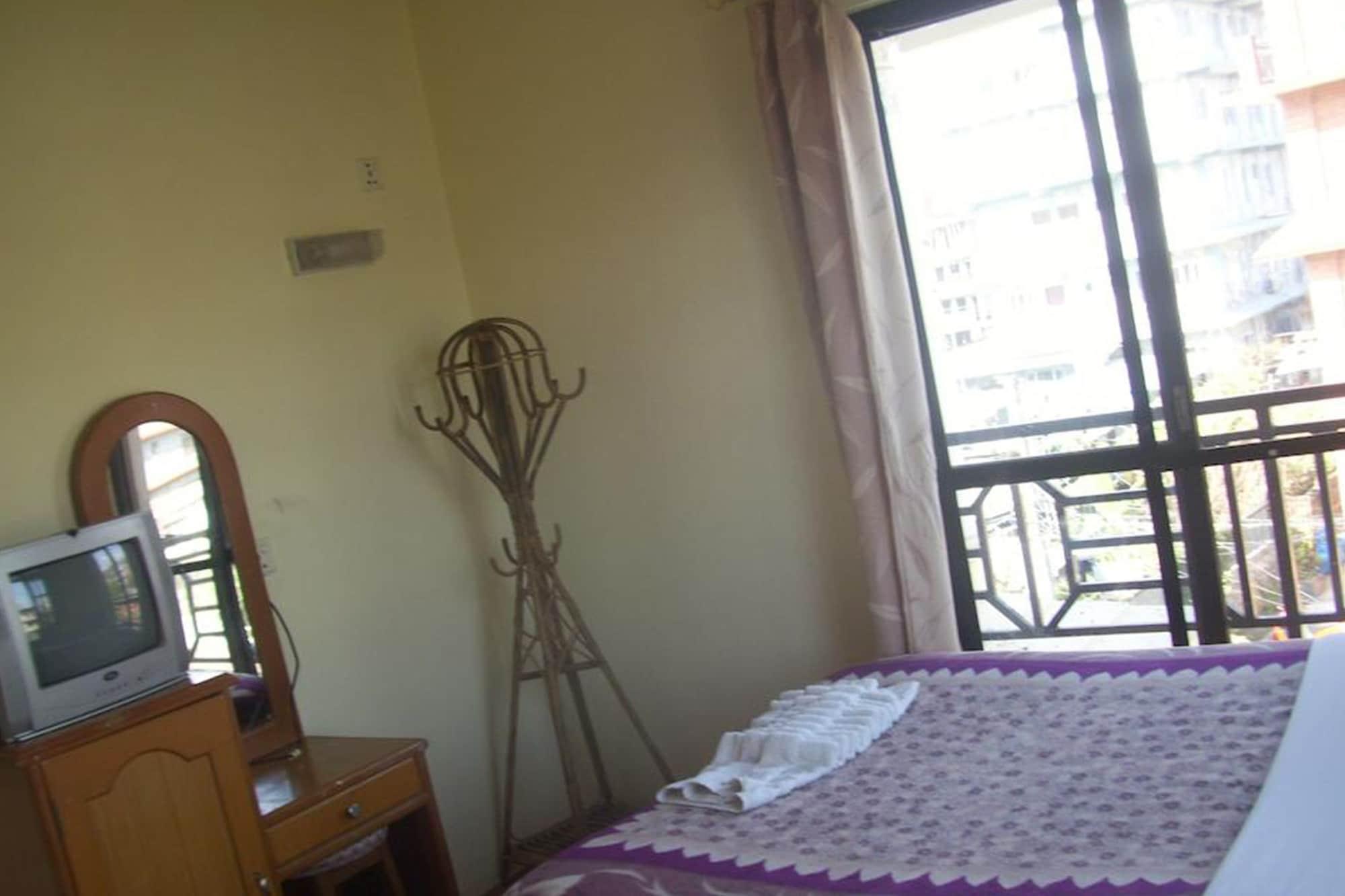 Hotel The Billabong Garden Pokhara Exterior foto